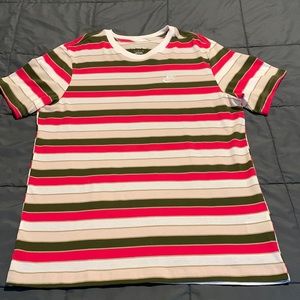Nike Men’s Large Tee. Pink / White / Tan / Green Color